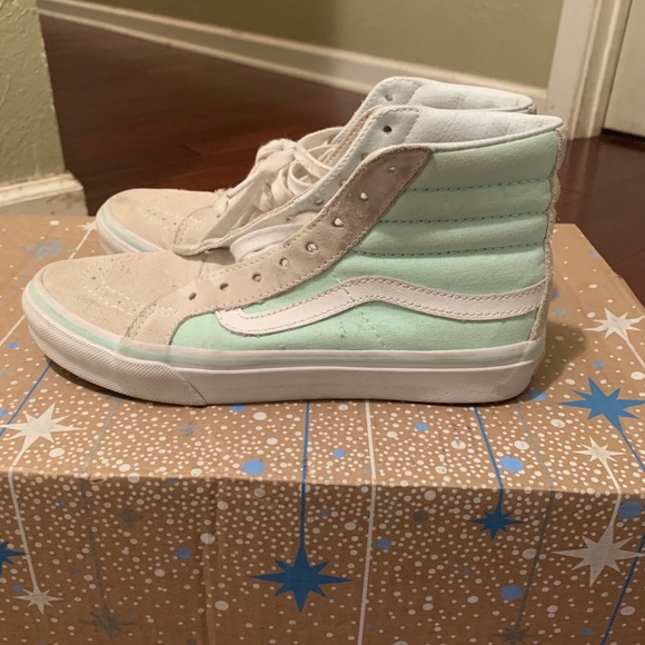 HIGH TOP VANS! - Picture 1 of 3